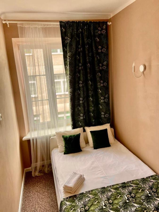 Backpack Apart Rooms Varsovia Exterior foto