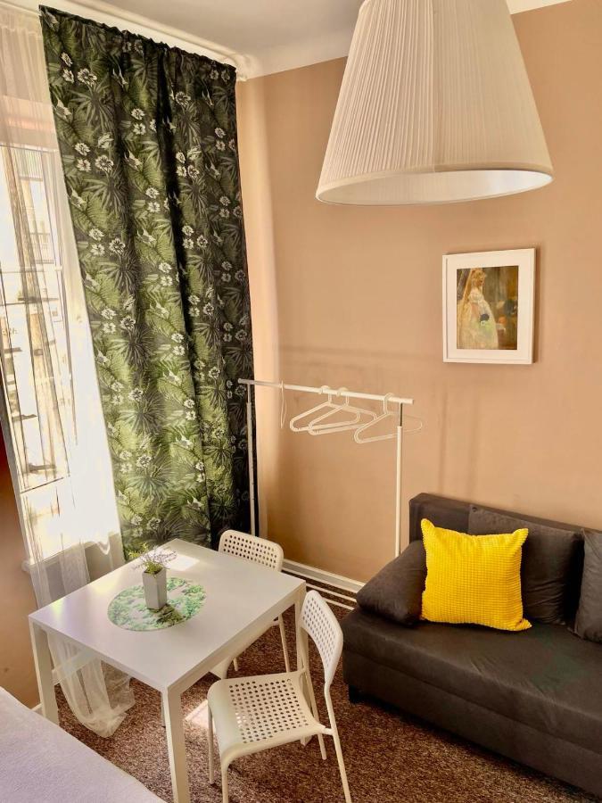 Backpack Apart Rooms Varsovia Exterior foto