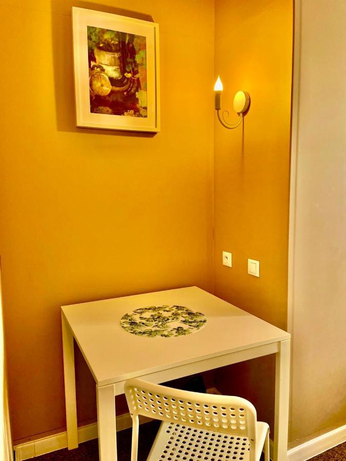 Backpack Apart Rooms Varsovia Exterior foto